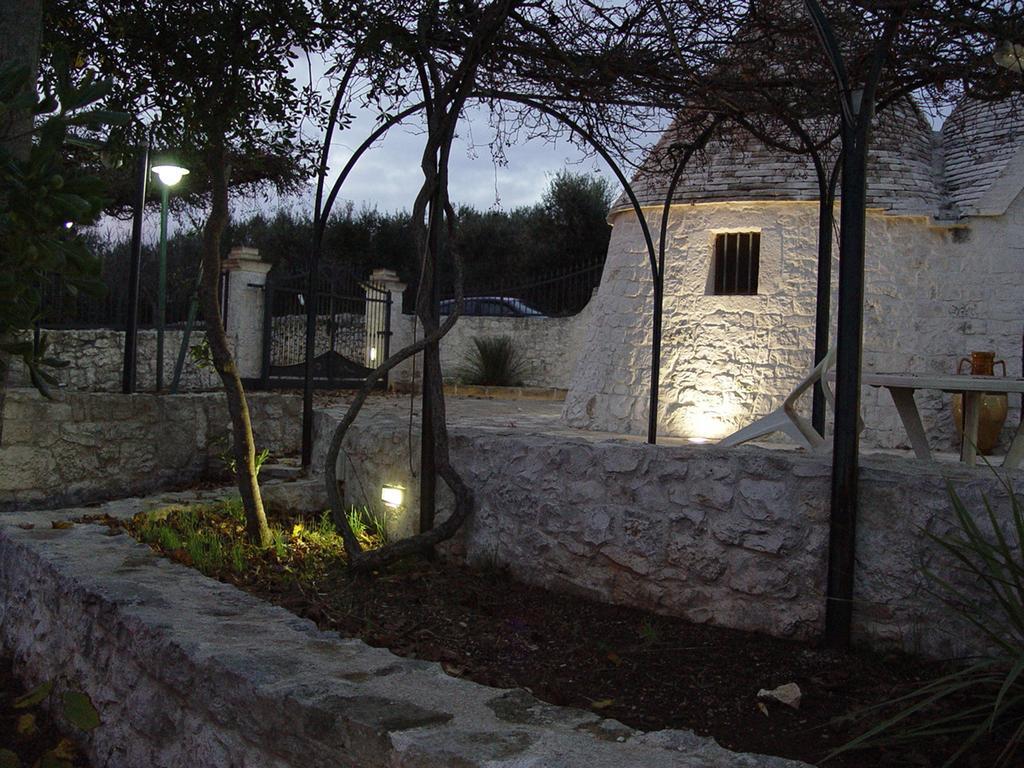 Trullo Sereno Angelo Villa Locorotondo Exterior photo